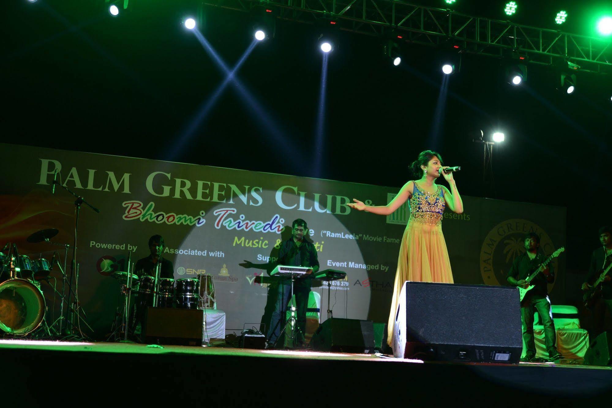 Palm Green Club Resort Jetalpur Ngoại thất bức ảnh